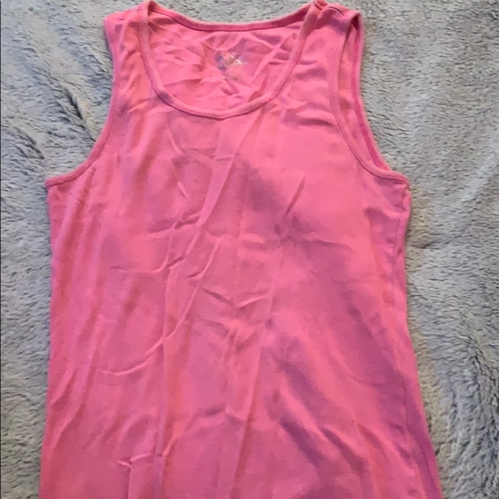 Pink tank top